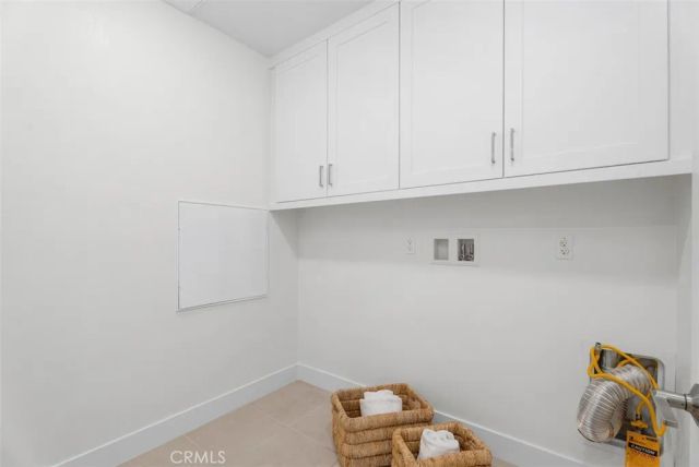 121 Bosal, Irvine, CA 92618