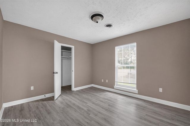 2050 Gateway Drive, Ridgeland, MS 39157