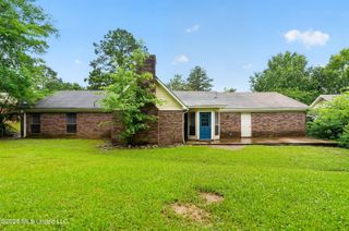 2050 Gateway Drive, Ridgeland, MS 39157