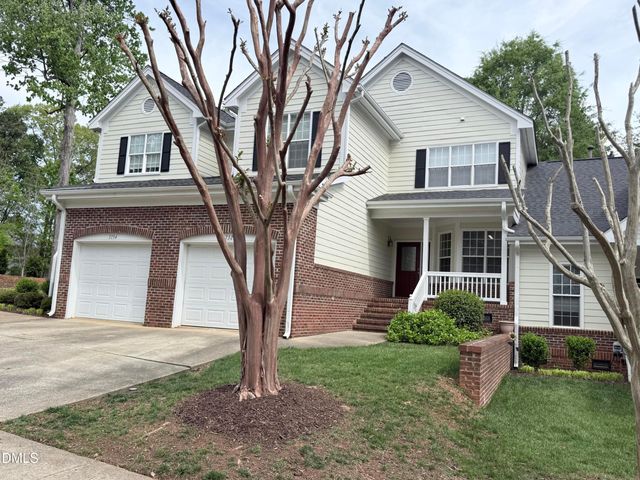 7732 Astoria Place, Raleigh, NC 27612