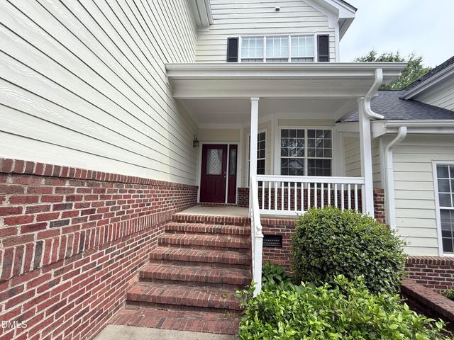 7732 Astoria Place, Raleigh, NC 27612