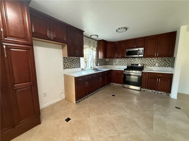 1626 Kirby Court, Redlands, CA 92374