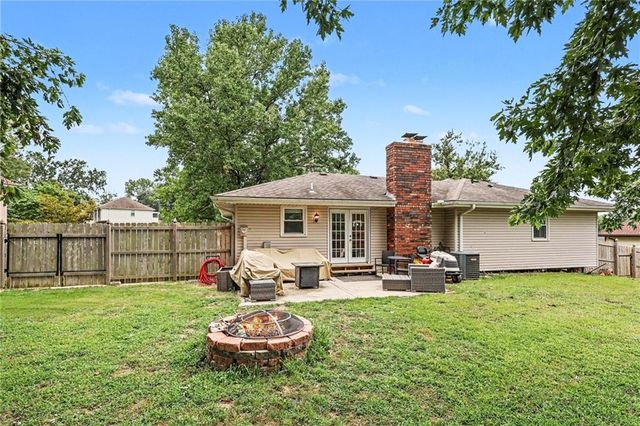 7013 N Winan Avenue, Kansas City, MO 64152