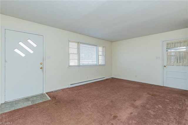 7210 Vance Road, Kernersville, NC 27284