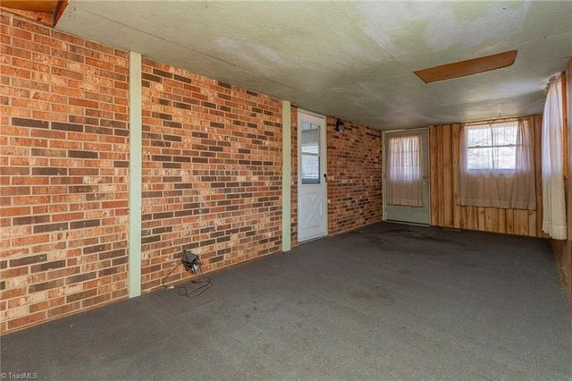 7210 Vance Road, Kernersville, NC 27284