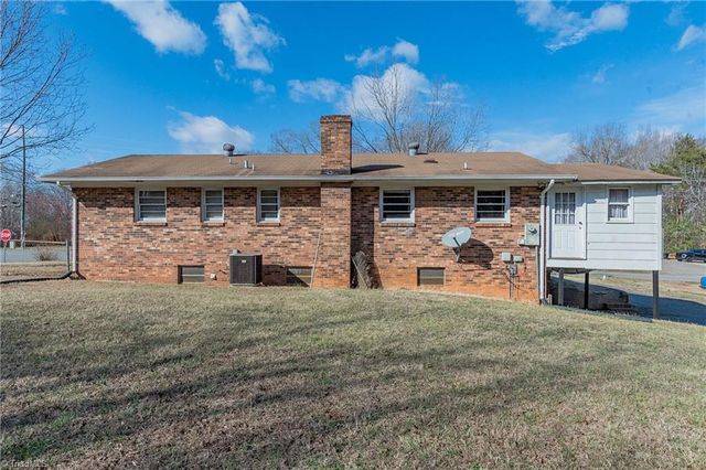 7210 Vance Road, Kernersville, NC 27284