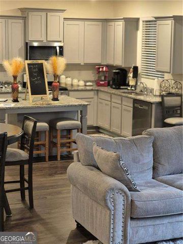 5453 Flat Rock Point, Lithonia, GA 30038