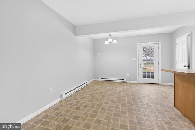 637 W MAIN ST, Ephrata, PA 17522