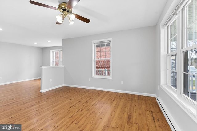 637 W MAIN ST, Ephrata, PA 17522