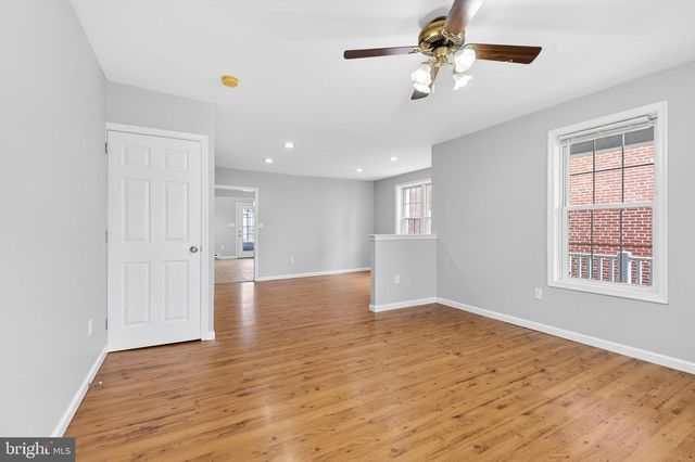 637 W MAIN ST, Ephrata, PA 17522