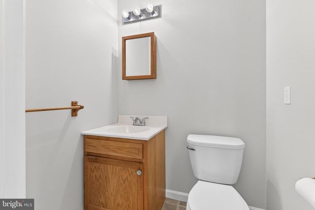 637 W MAIN ST, Ephrata, PA 17522