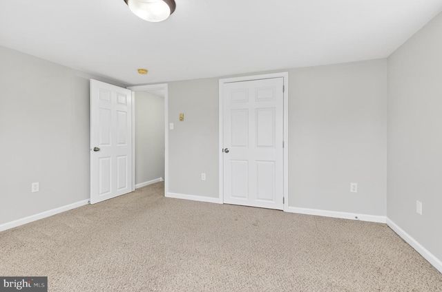 637 W MAIN ST, Ephrata, PA 17522