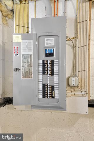 637 W MAIN ST, Ephrata, PA 17522