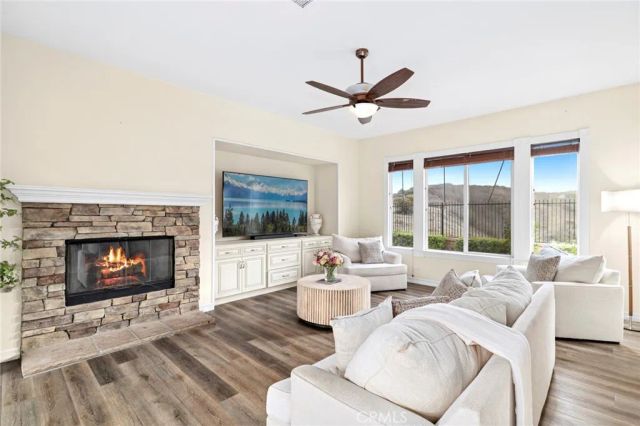 22526 Amber Eve, Corona, CA 92883