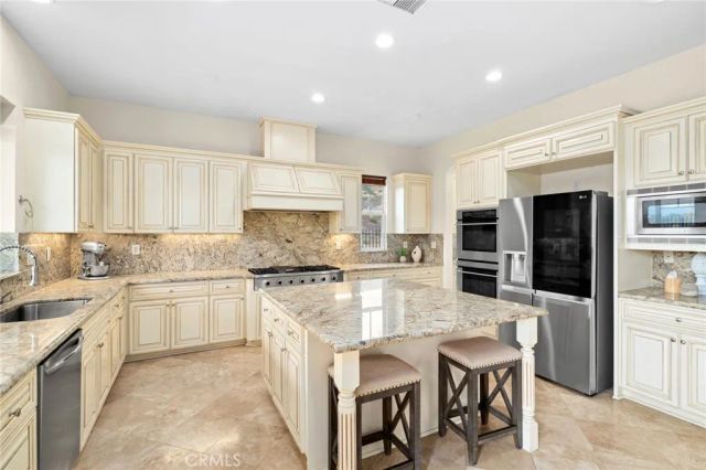 22526 Amber Eve, Corona, CA 92883