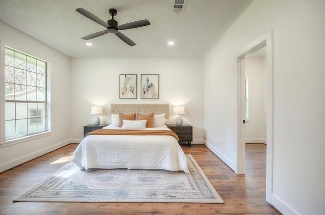 83 Dahlia Road, Huntsville, TX 77320