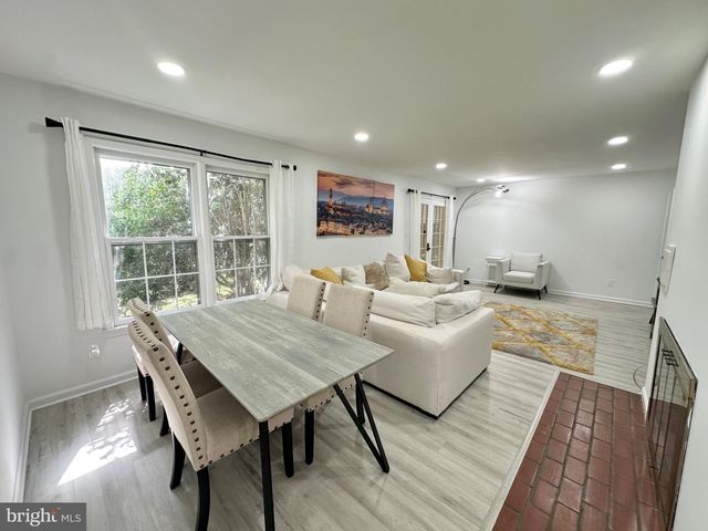 13113 LAUREL GLEN RD, Clifton, VA 20124