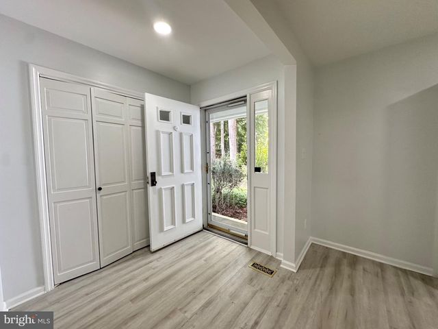 13113 LAUREL GLEN RD, Clifton, VA 20124