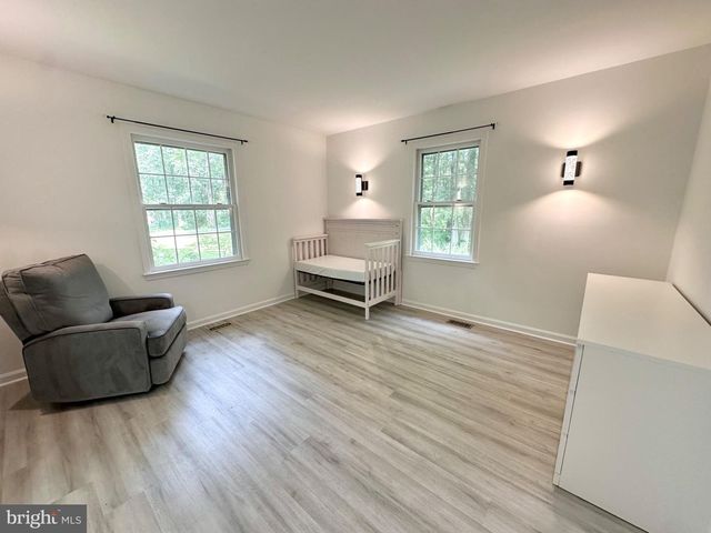 13113 LAUREL GLEN RD, Clifton, VA 20124