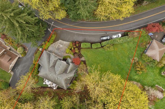 15820 104th Avenue NE, Bothell, WA 98011