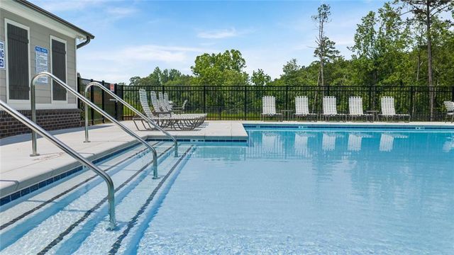 265 Epping Street 82, Stockbridge, GA 30281