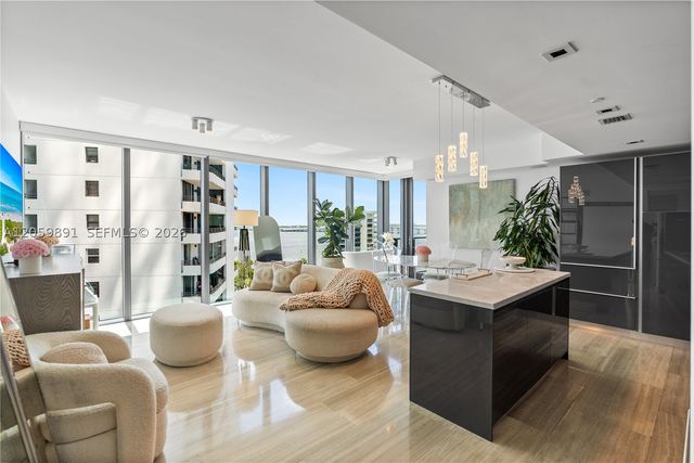 1451 Brickell Ave 1103, Miami, FL 33131