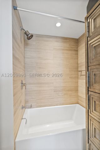 1451 Brickell Ave 1103, Miami, FL 33131