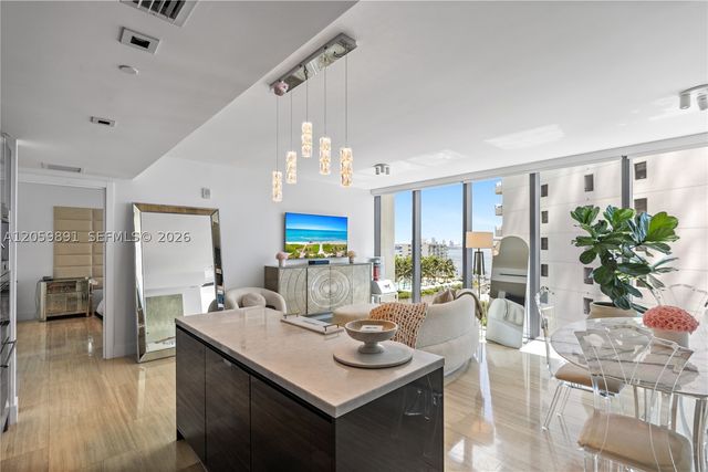 1451 Brickell Ave 1103, Miami, FL 33131