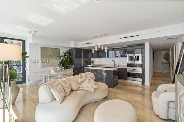 1451 Brickell Ave 1103, Miami, FL 33131