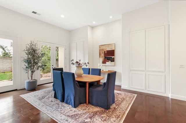 913 Tuscan Lane, Sacramento, CA 95864