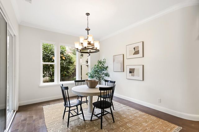 913 Tuscan Lane, Sacramento, CA 95864