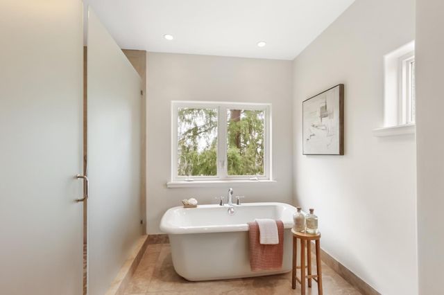 913 Tuscan Lane, Sacramento, CA 95864