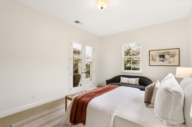 913 Tuscan Lane, Sacramento, CA 95864