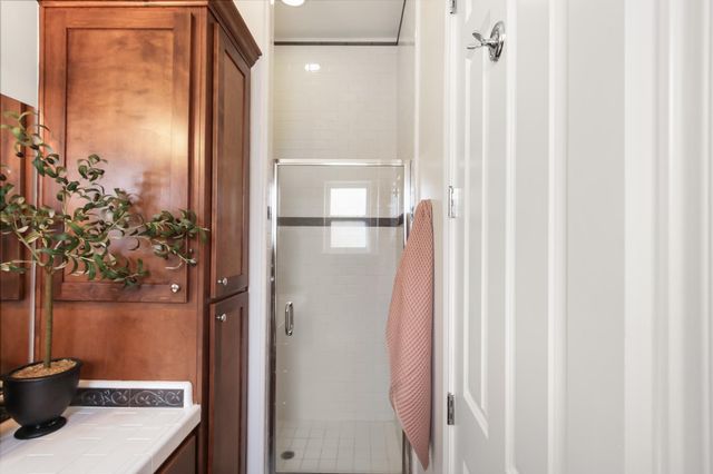 913 Tuscan Lane, Sacramento, CA 95864