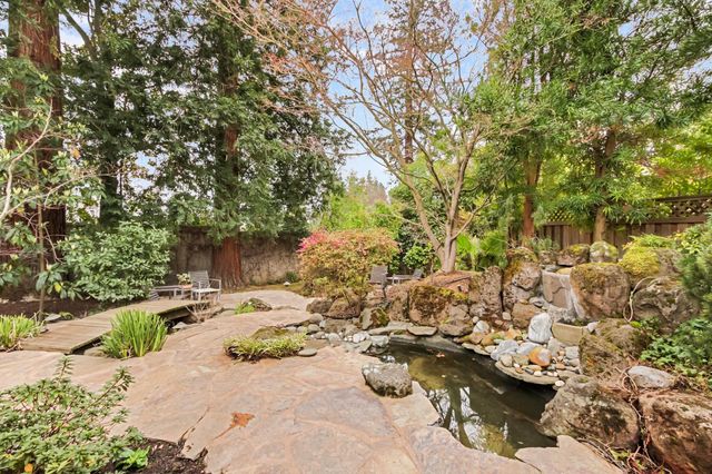 913 Tuscan Lane, Sacramento, CA 95864