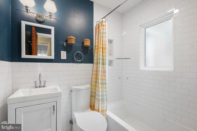 6717 POPLAR AVE, Takoma Park, MD 20912