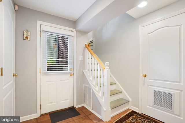 6717 POPLAR AVE, Takoma Park, MD 20912
