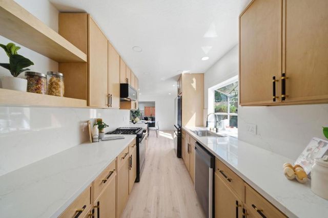 1265 Kolln Street, Pleasanton, CA 94566