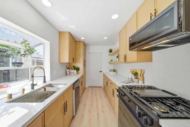 1265 Kolln Street, Pleasanton, CA 94566