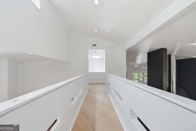 13 Heards Overlook Court, Sandy Springs, GA 30328