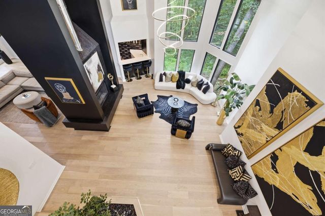 13 Heards Overlook Court, Sandy Springs, GA 30328