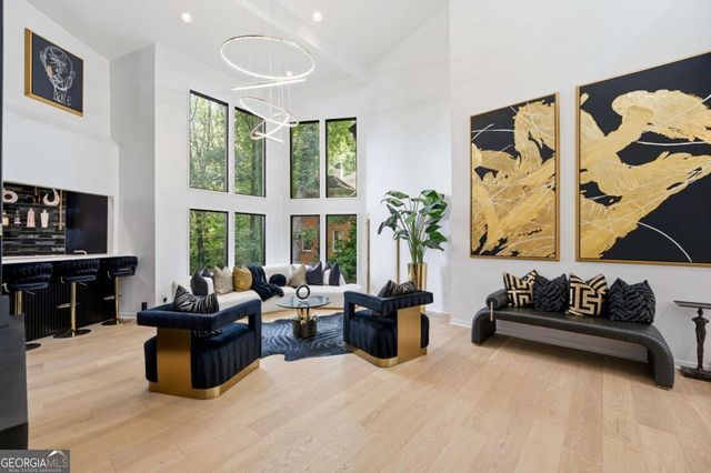 13 Heards Overlook Court, Sandy Springs, GA 30328