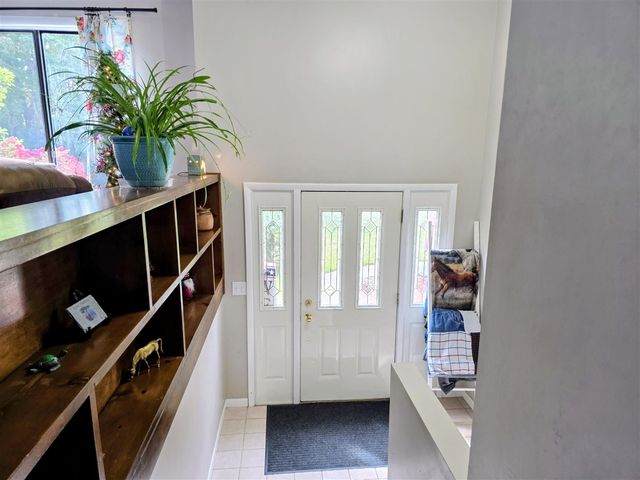 808 Rolling Meadows Drive, Quincy, MI 49082