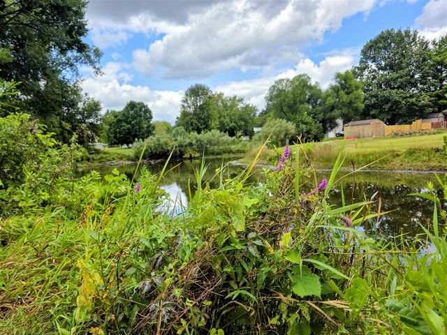 808 Rolling Meadows Drive, Quincy, MI 49082