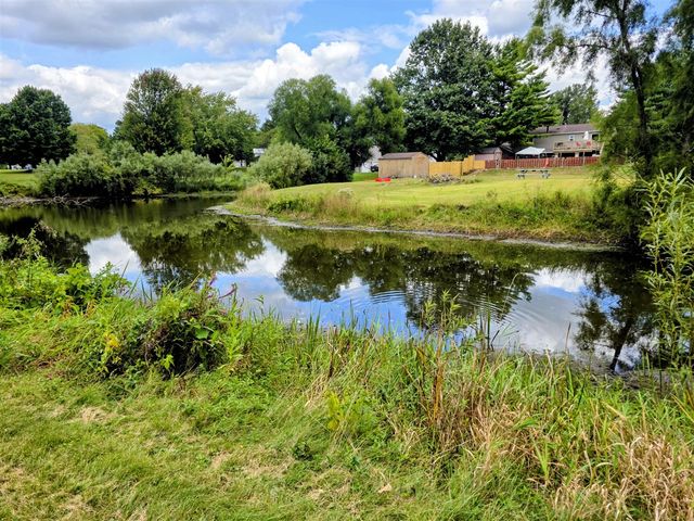 808 Rolling Meadows Drive, Quincy, MI 49082