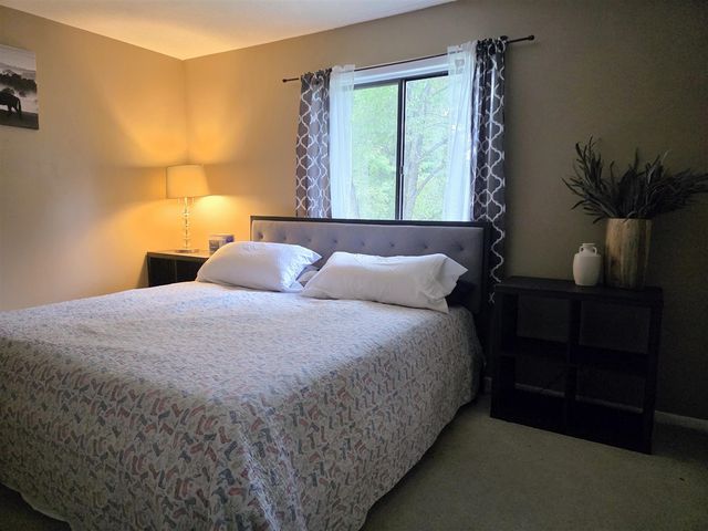 808 Rolling Meadows Drive, Quincy, MI 49082