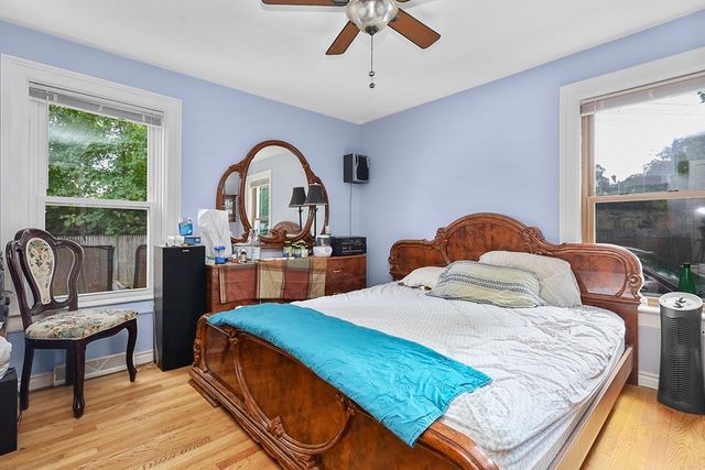 24 Perrin St, Attleboro, MA 02703