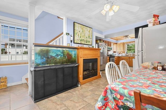 24 Perrin St, Attleboro, MA 02703