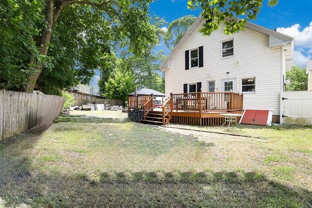 24 Perrin St, Attleboro, MA 02703