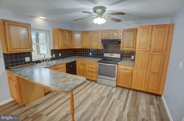 513 N MORRIS ST, Shippensburg, PA 17257